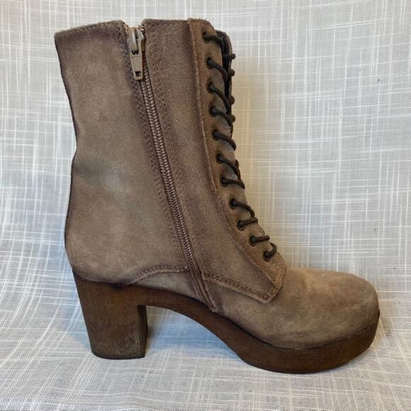 Eric Michael Brown Suede Lace Up Zip Platform Heel Boots Booties Womens 7.5 - Picture 2 of 9